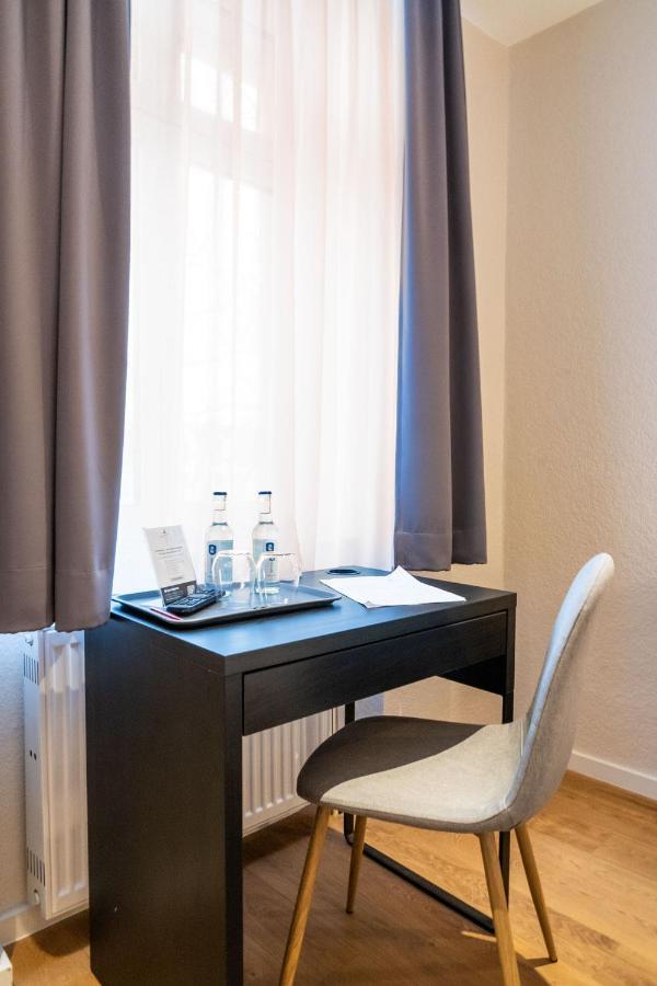 Hotel Beim Schupi Карлсруе Екстер'єр фото